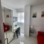 아파트 New 2 Bedrooms Gold Flat At Canteras With Balcony And Free Parking 라스팔마스