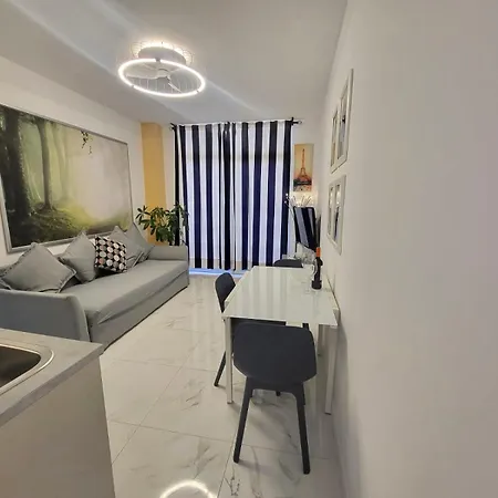 New 2 Bedrooms Gold Flat At Canteras With Balcony And Free Parking Apartamento Las Palmas de Gran Canárias