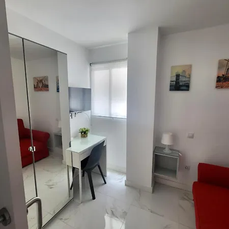 Apartamento New 2 Bedrooms Gold Flat At Canteras With Balcony And Free Parking Las Palmas de Gran Canárias