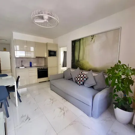 New 2 Bedrooms Gold Flat At Canteras With Balcony And Free Parking * Las Palmas de Gran Canaria
