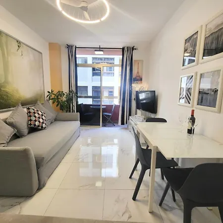 Apartamento New 2 Bedrooms Gold Flat At Canteras With Balcony And Free Parking Las Palmas de Gran Canárias
